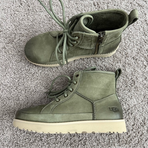 NWOB UGG Deconstructed Green Lace-up Hiker Boots. Womens Size 5. - Picture 7 of 10